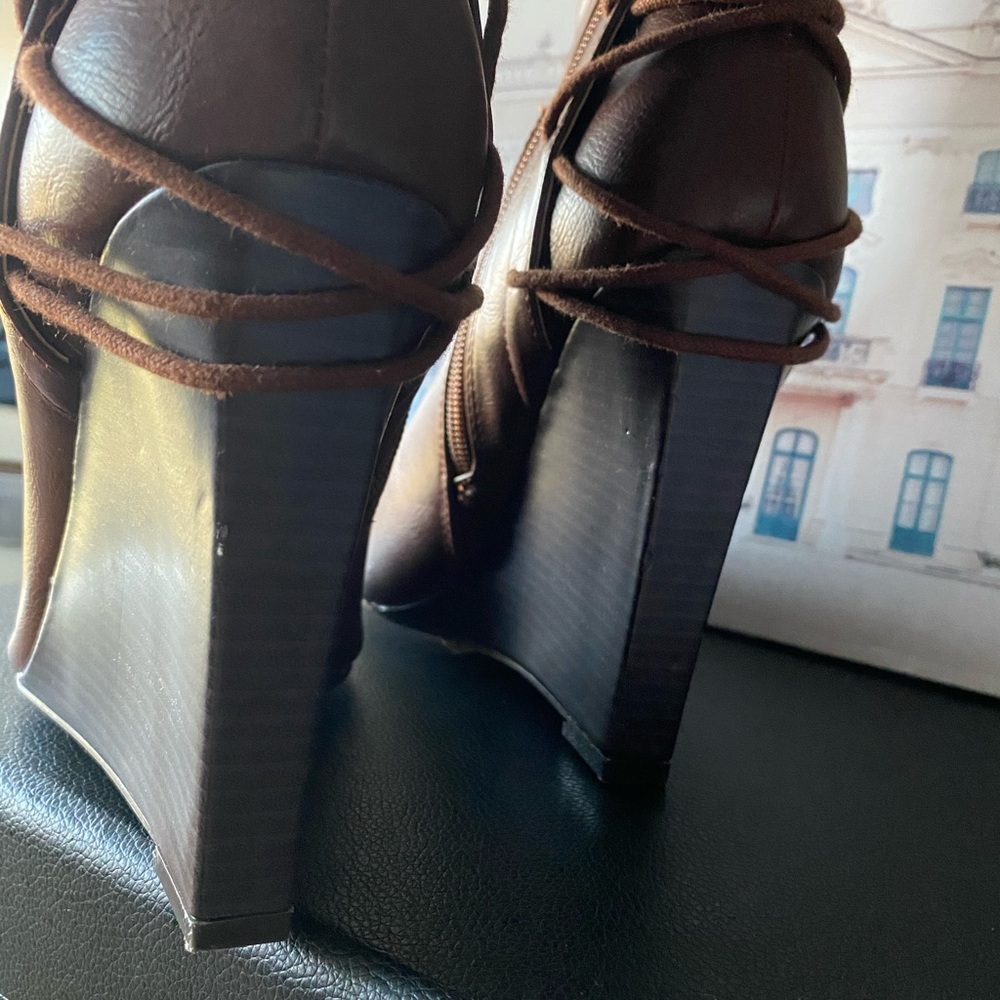 Over The Knee Lace Up Wedge Boots - brown - Picture 4 of 9
